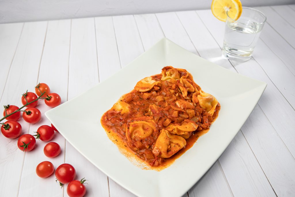 Tortellini with Spicy Tomato Sauce